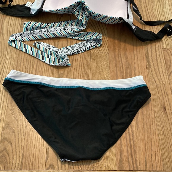 NWOT Cupshe Size Large Bikini Bathing Suit - Picture 13 of 13